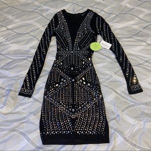Never worn but can’t return the item
